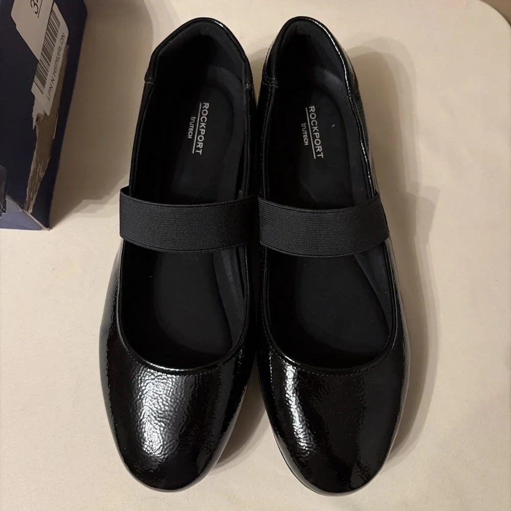 NIB Rockport Aver 9.5 W Wide Mary Jane Flats Black Patent Leather Slip On Shoes